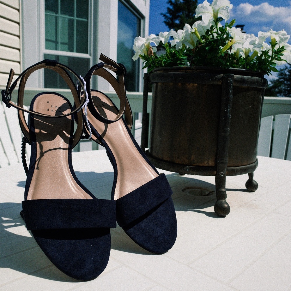 💜NWOT a new day Winona Ankle Strap Sandal